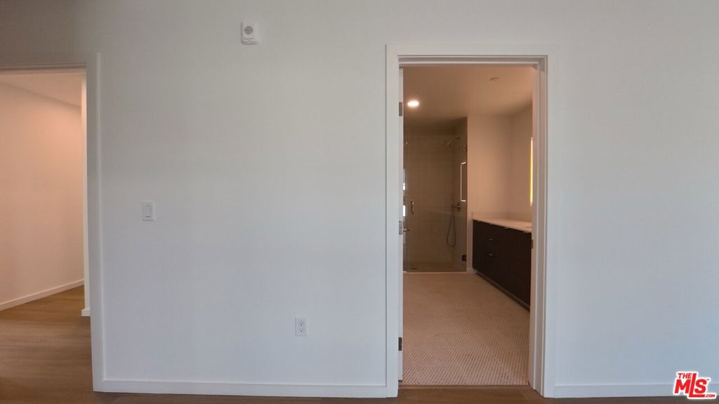 5119 Colfax Avenue 202 Property Photo 16