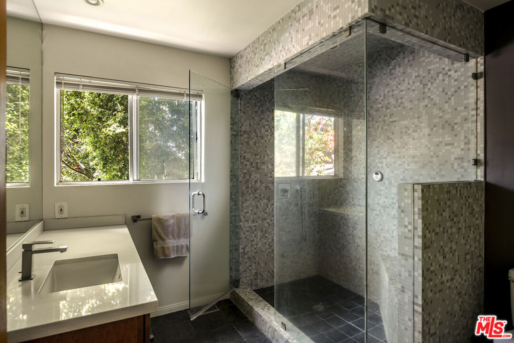 3262 Dos Palos Drive Property Photo 14