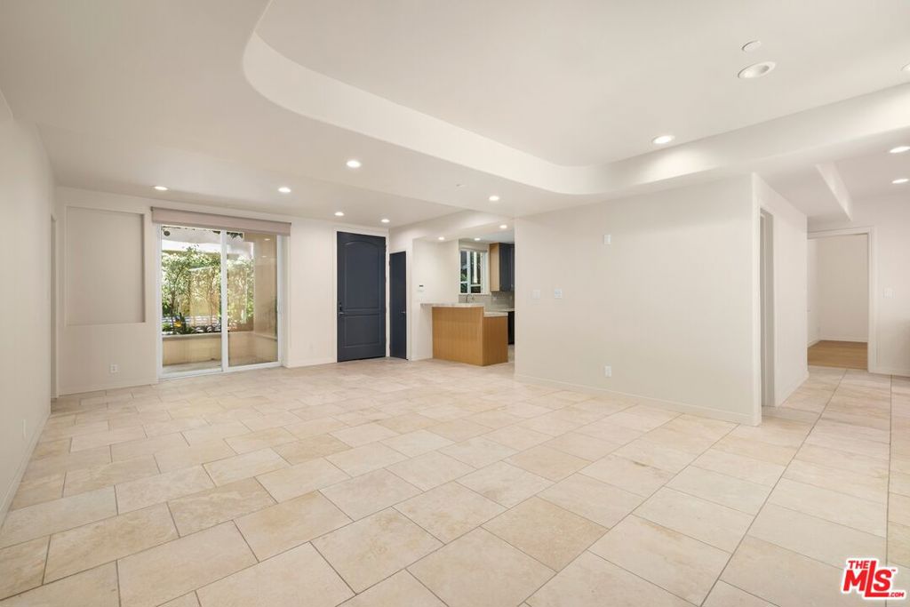 16123 W Sunset Boulevard 105 Property Photo 4