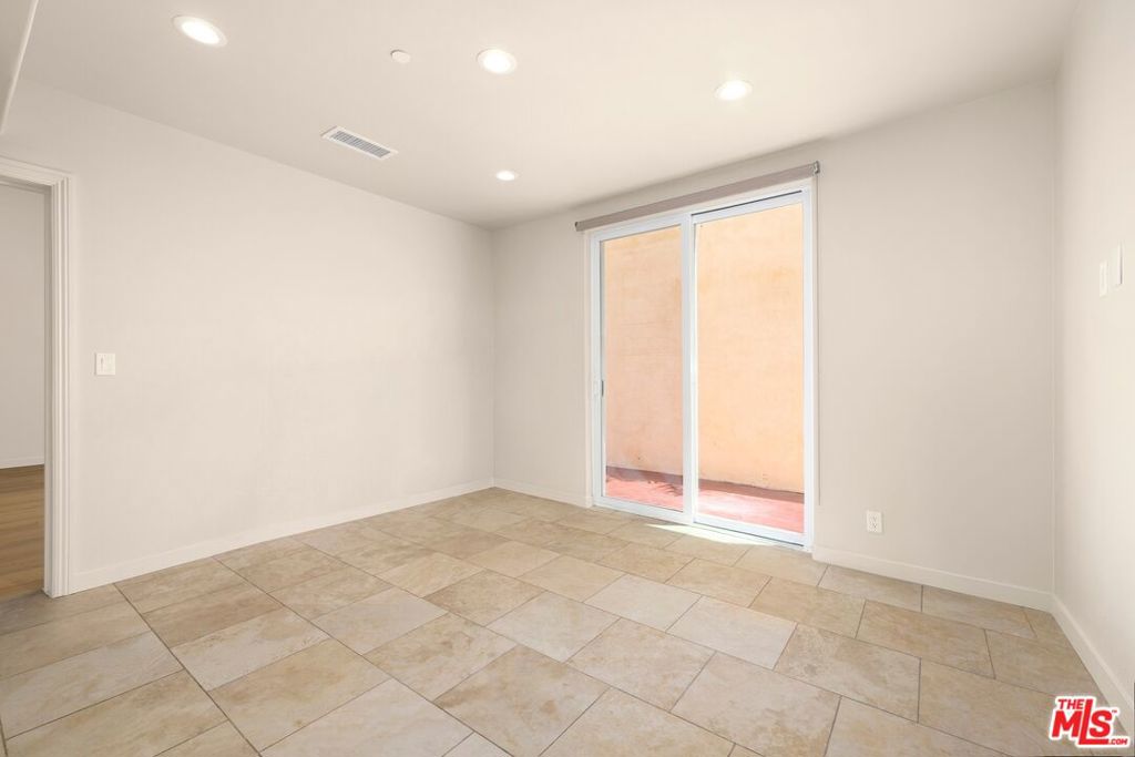 16123 W Sunset Boulevard 105 Property Photo 13