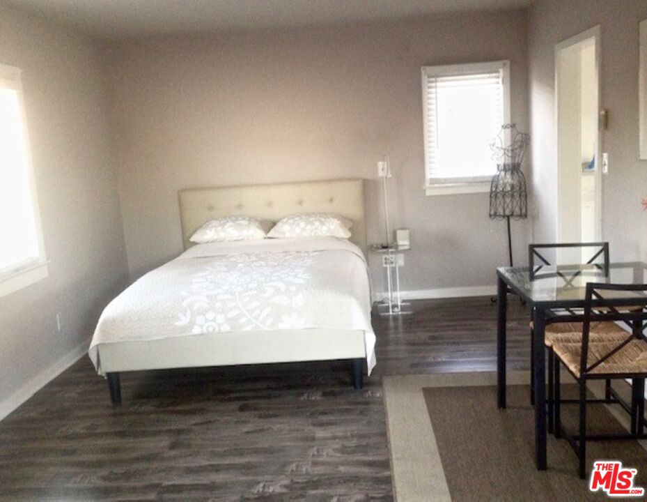 8655 Clifton Way Property Photo 10