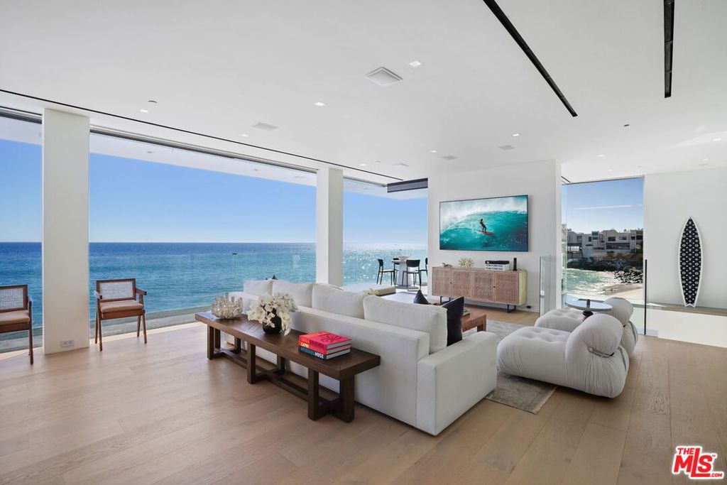 26122 Pacific Coast Highway Property Photo 1
