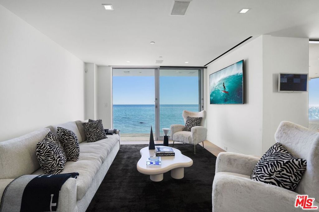 26122 Pacific Coast Highway Property Photo 23