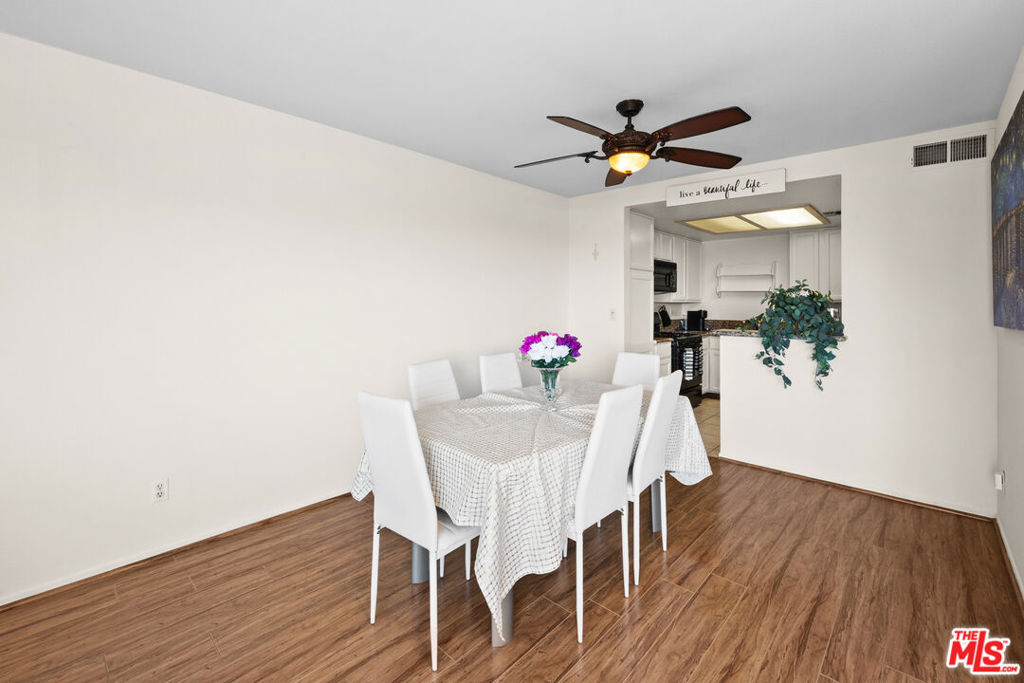 15615 Crestview Lane 82 Property Photo 5