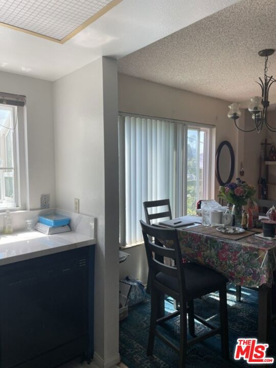 720 Waterloo Street 4 Property Photo 3