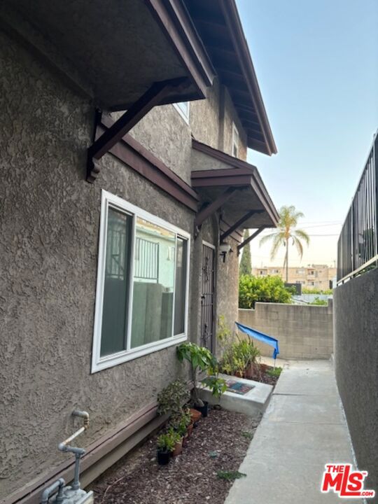 720 Waterloo Street 4 Property Photo 12
