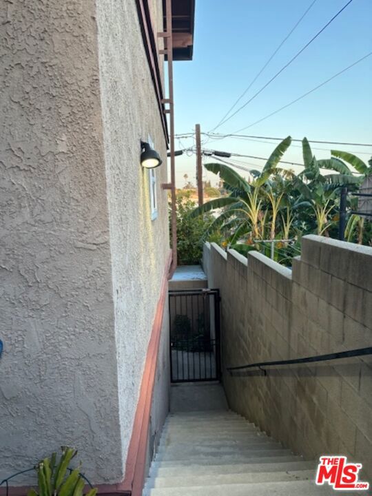 720 Waterloo Street 4 Property Photo 13