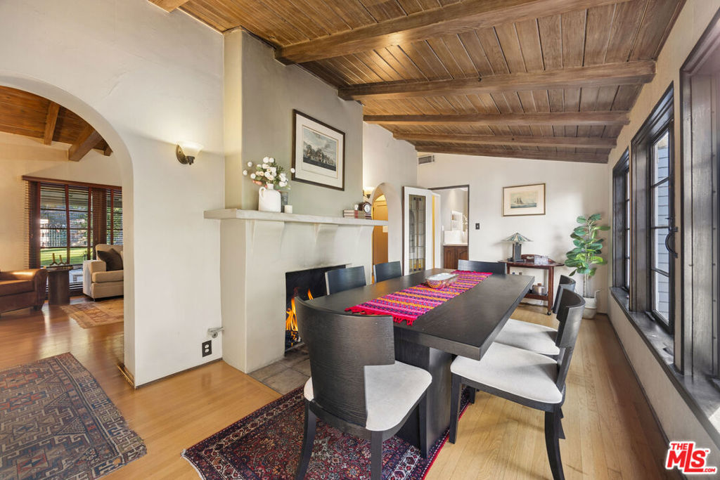 11325 Sunshine Terrace Property Photo 15