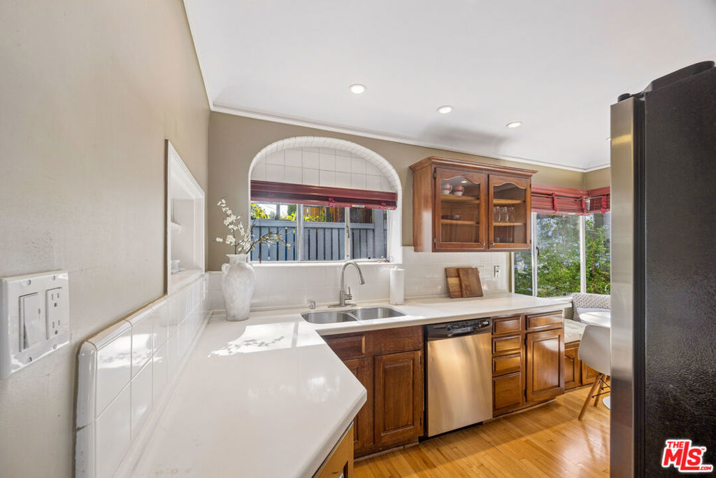 11325 Sunshine Terrace Property Photo 17