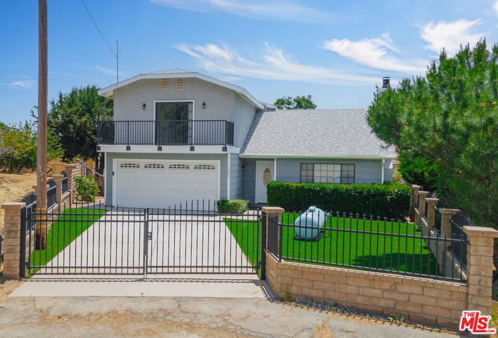 14924 Sunnydale Drive Property Photo 1