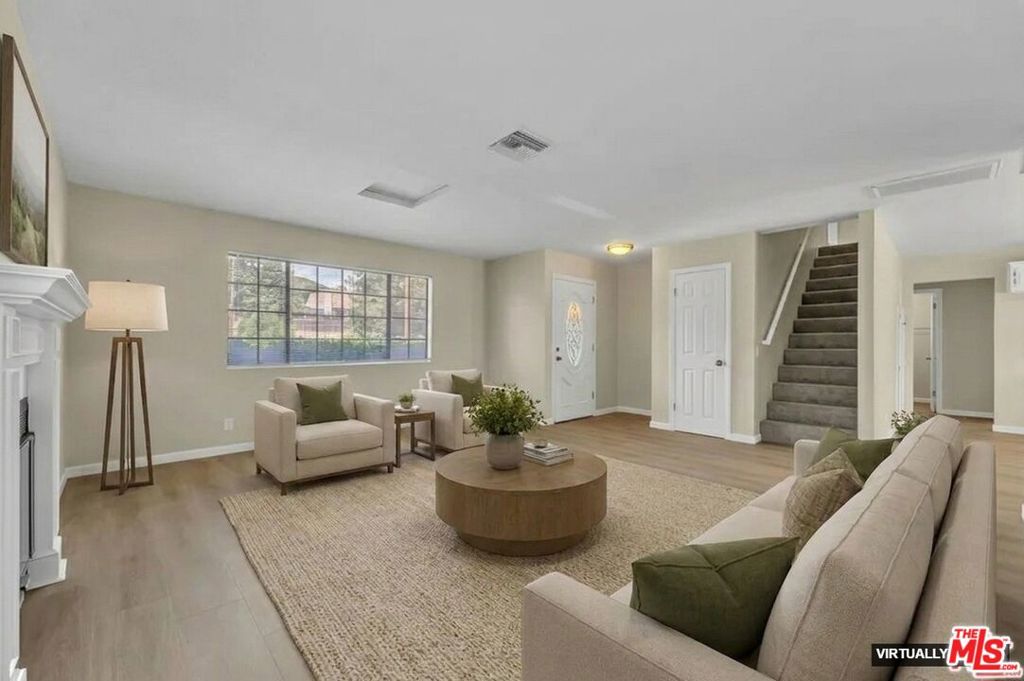 14924 Sunnydale Drive Property Photo 8