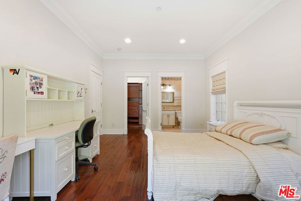 900 Chantilly Road Property Photo 35