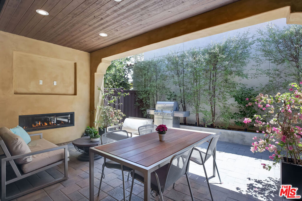 5445 Tree Farm Lane Property Photo 10