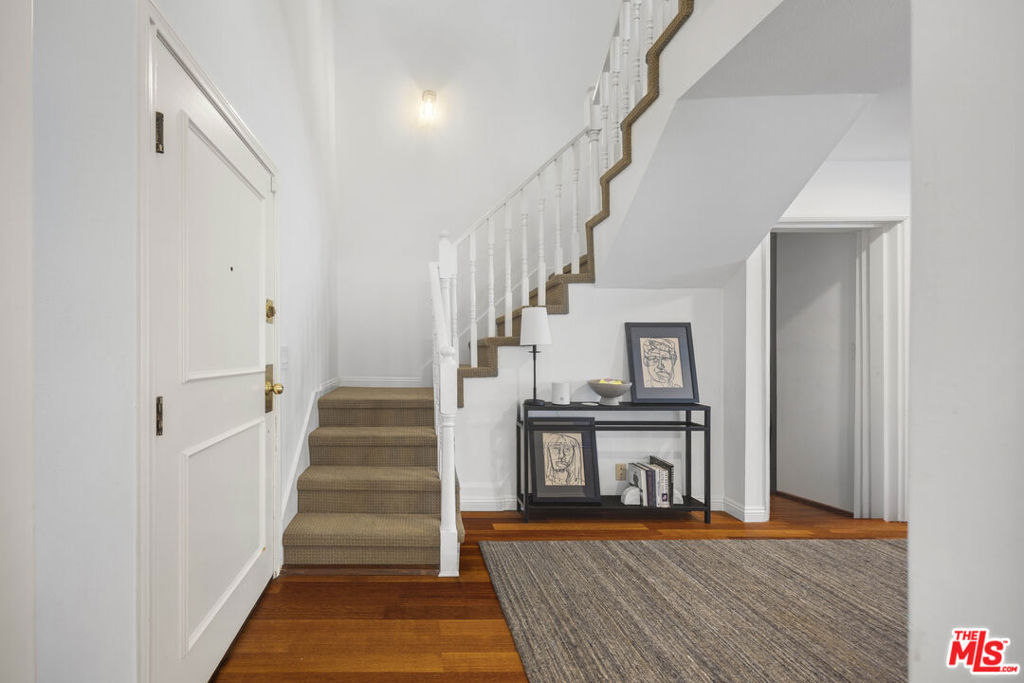 1431 Camden Avenue 303 Property Photo 7