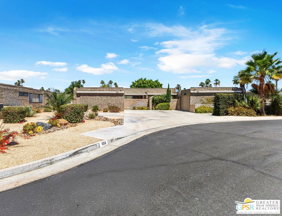 858 N Calle De Mimosas Property Photo 33