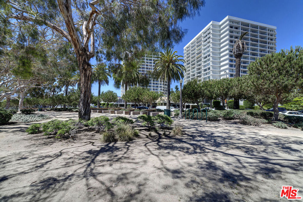 201 Ocean Avenue 1505b Property Photo 46