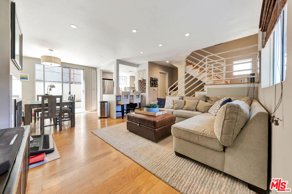 511 Washington Avenue Property Photo 4