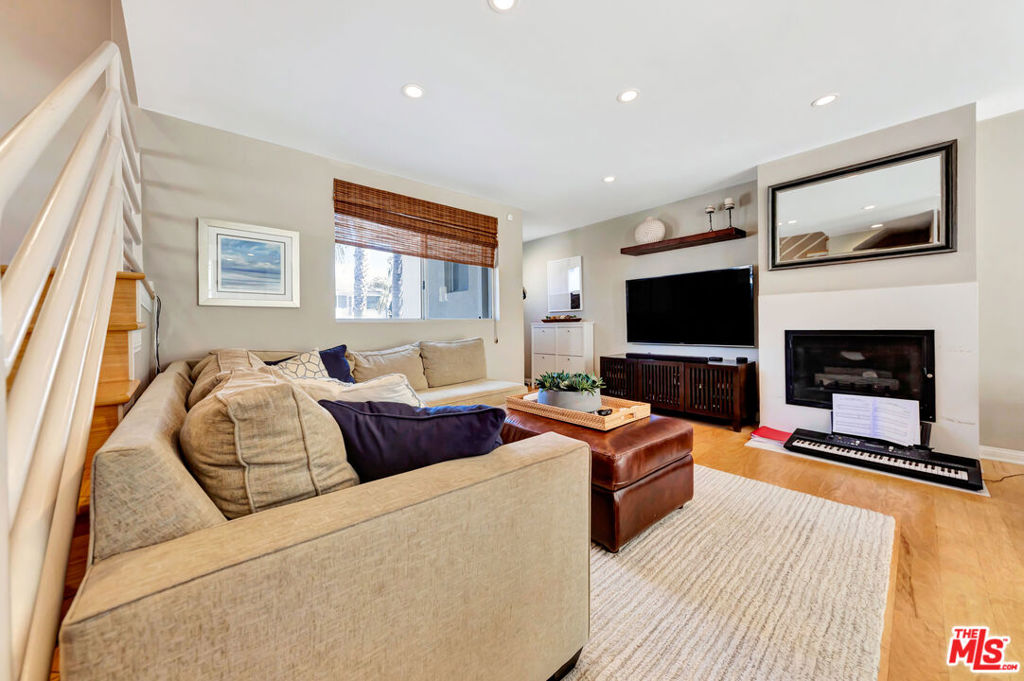 511 Washington Avenue Property Photo 6