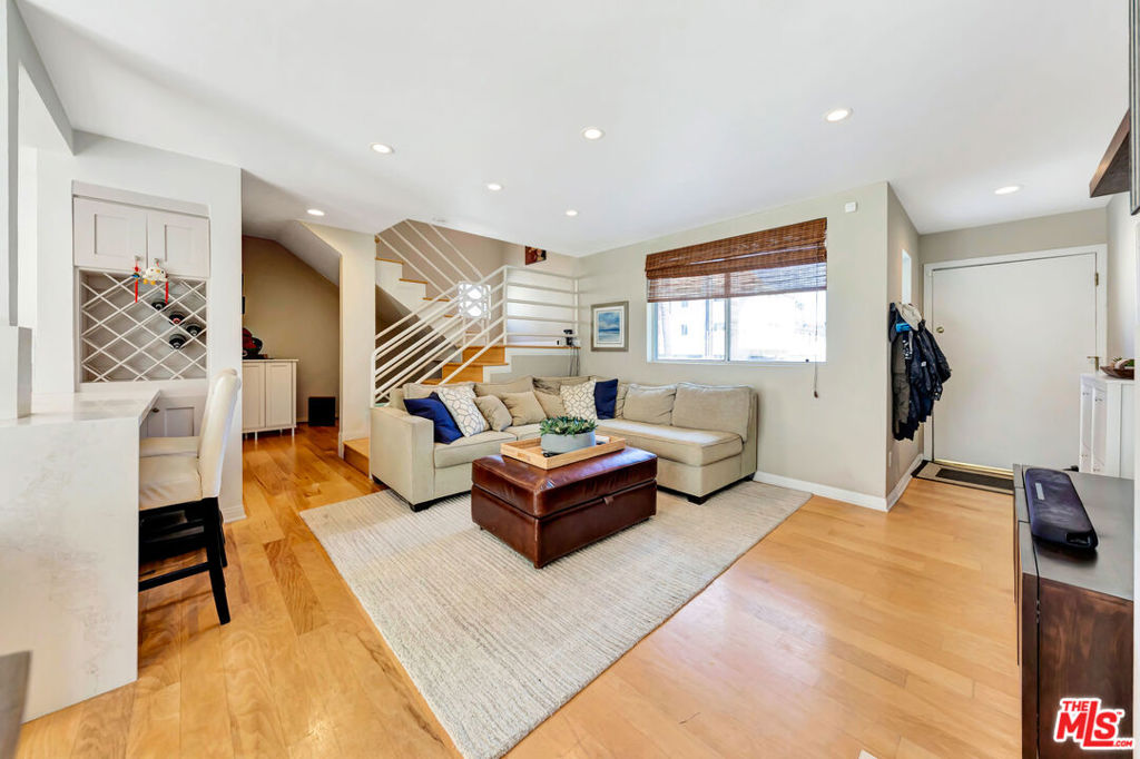 511 Washington Avenue Property Photo 9
