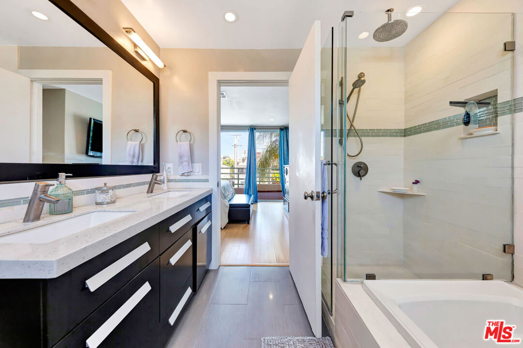 511 Washington Avenue Property Photo 28