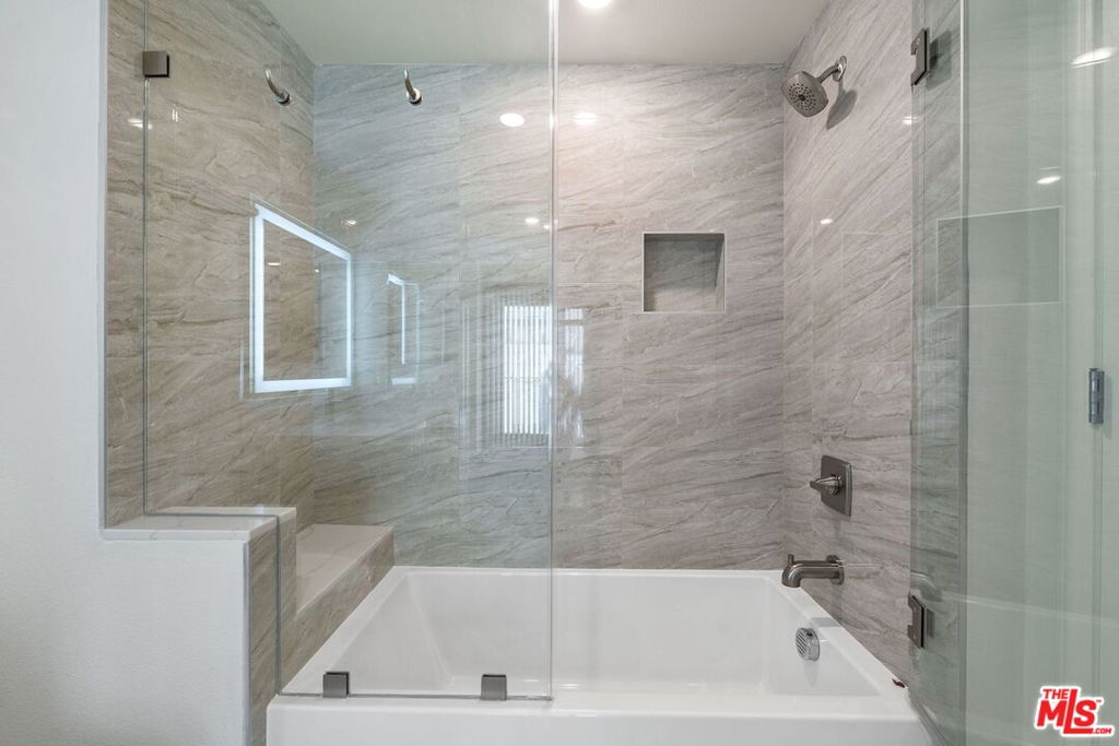 5240 Virginia Avenue 325 Property Photo 13
