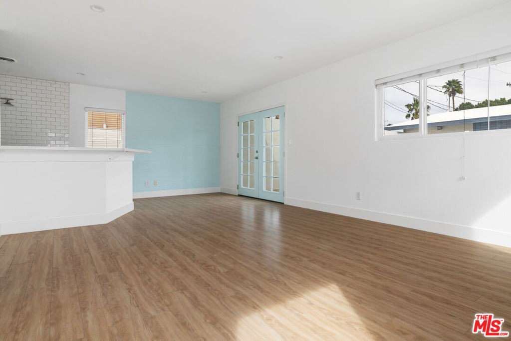 68080 Risueno Road Property Photo 9