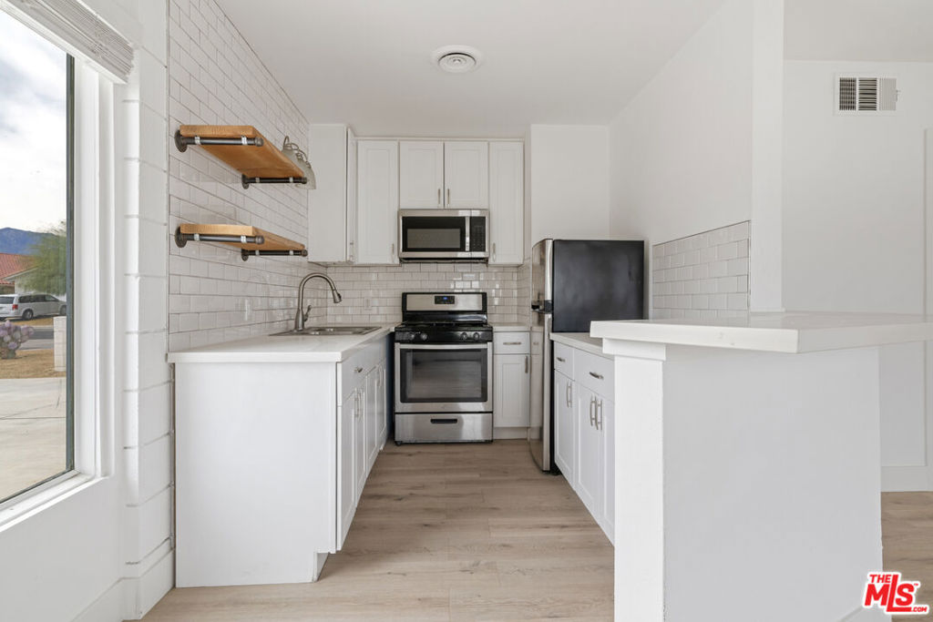 68080 Risueno Road Property Photo 10