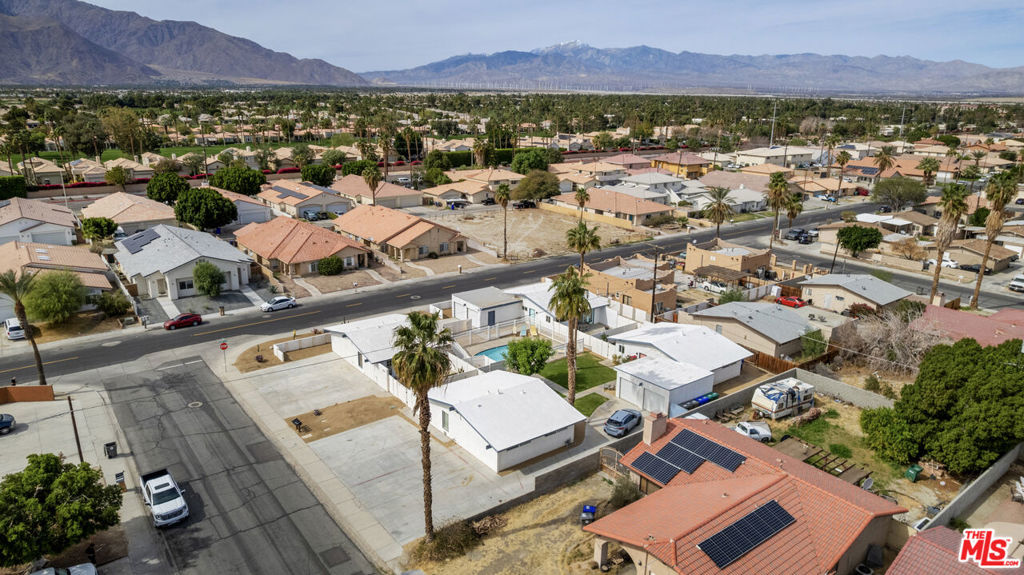 68080 Risueno Road Property Photo 13