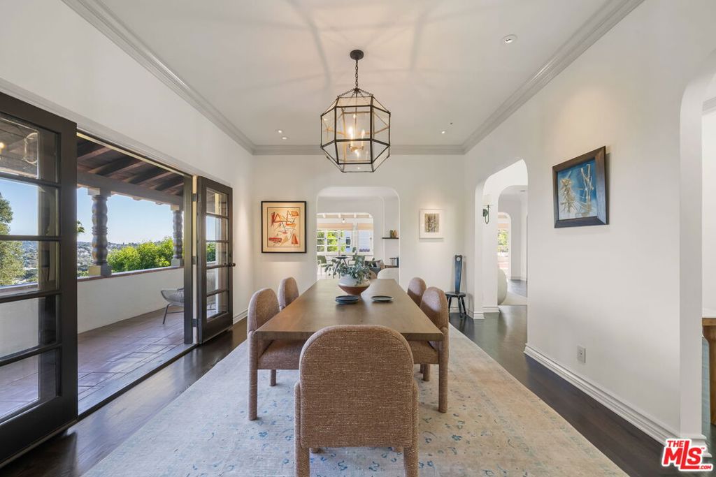 4778 Bonvue Avenue Property Photo 10