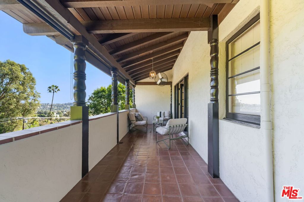 4778 Bonvue Avenue Property Photo 22
