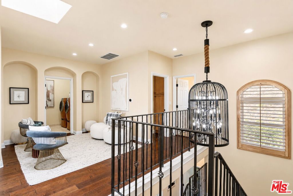 23963 De Ville Way Property Photo 18