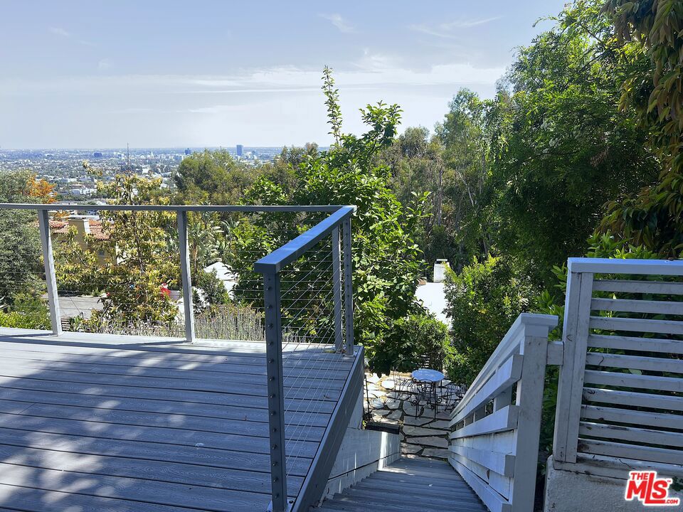 8376 Hollywood Boulevard Property Photo 54