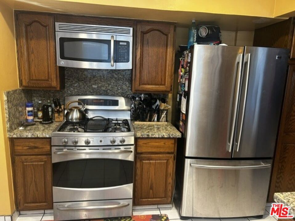 3635 Aureola Boulevard Property Photo 4