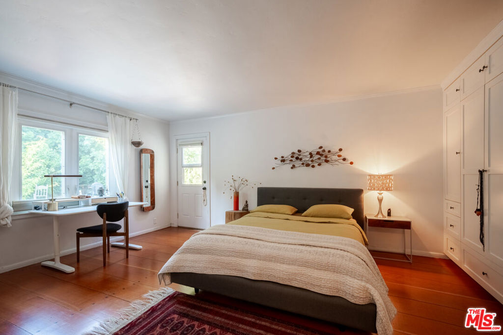 17401 Londelius Street Property Photo 23