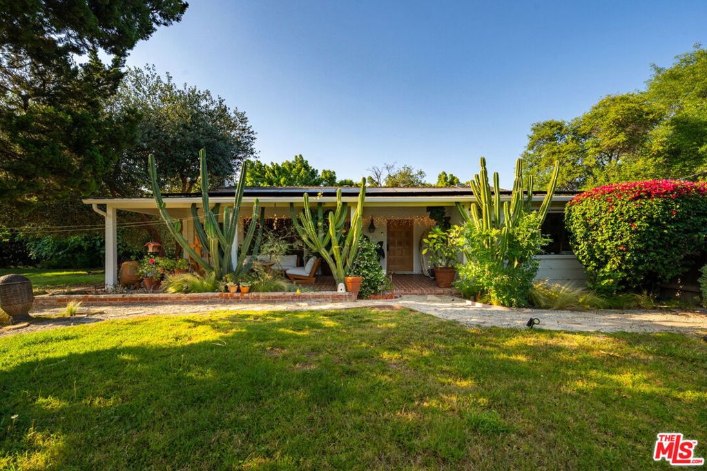 17401 Londelius Street Property Photo 42