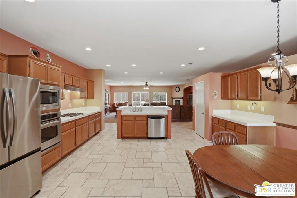 64194 Appalachian Street Property Photo 16