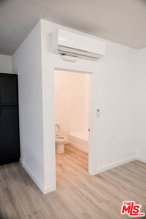 4518 Hollywood Boulevard 10 Property Photo 10