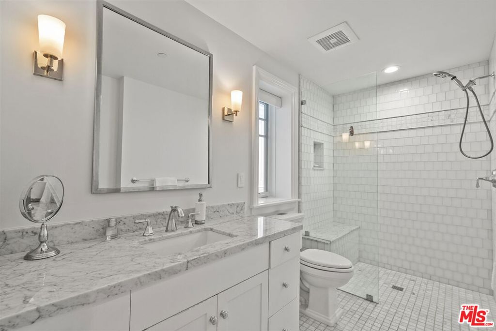 636 12th Street Property Photo 27