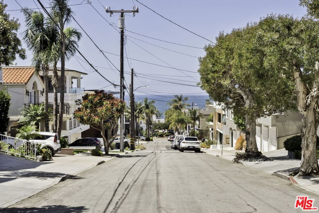 636 12th Street Property Photo 31