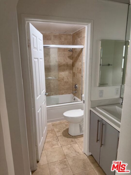 620 S Gramercy Place 339 Property Photo 13