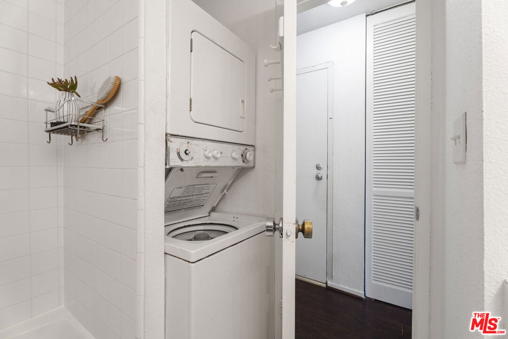 22 Navy Street 205 Property Photo 16