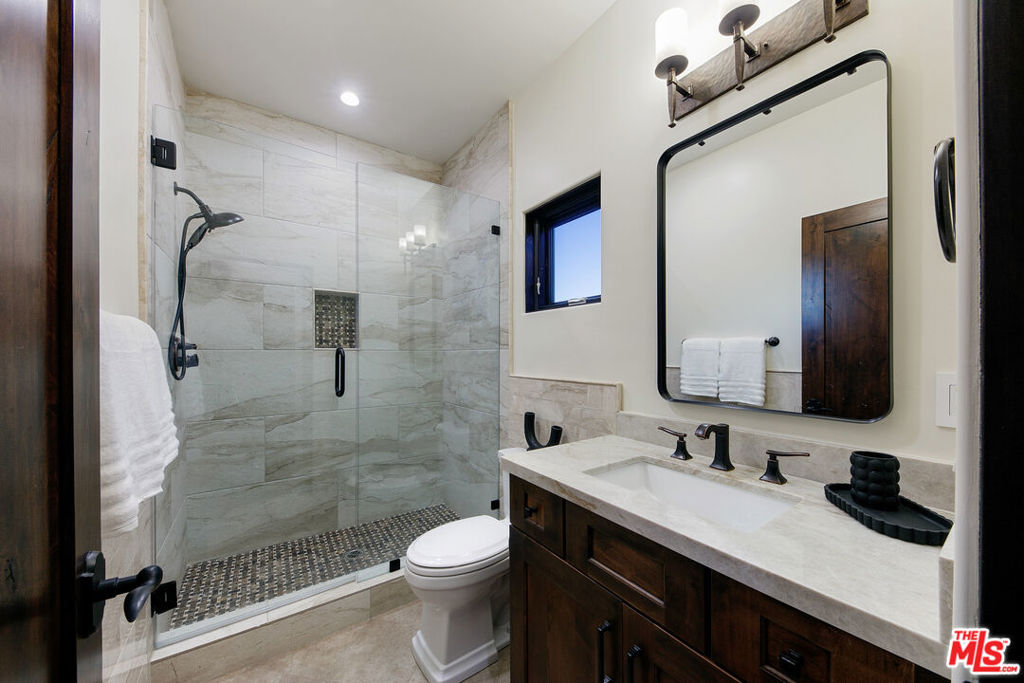 8567 Rd Mipolomol Road Property Photo 24