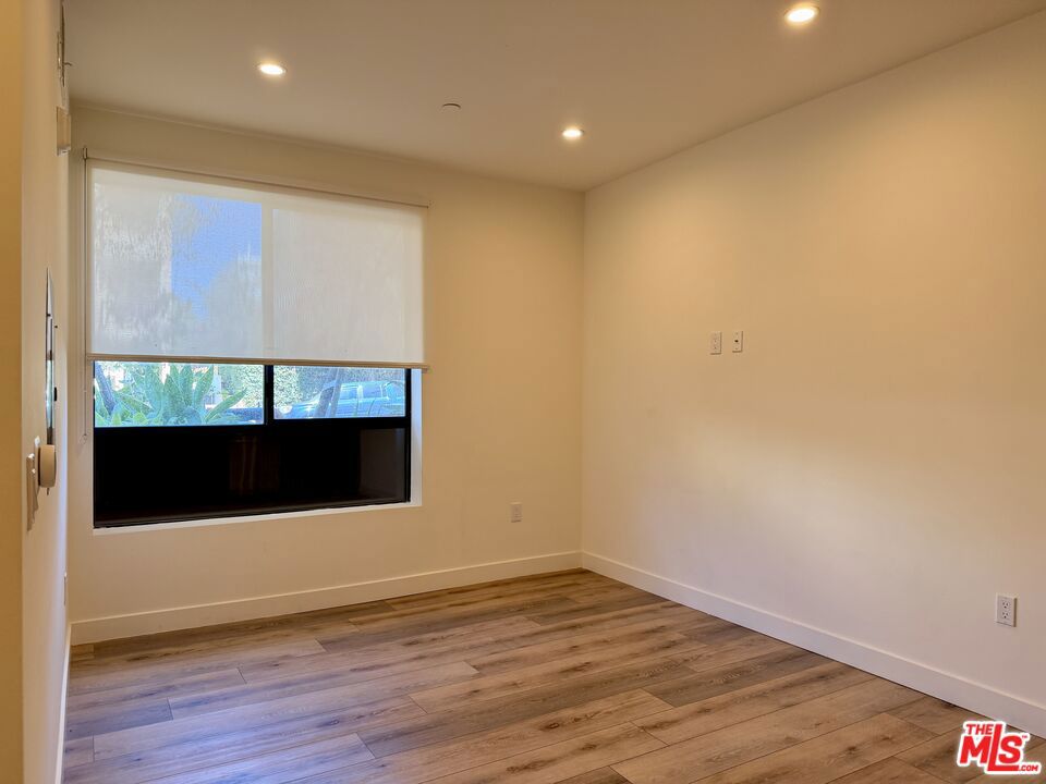 919 Harvard Boulevard 101 Property Photo 2