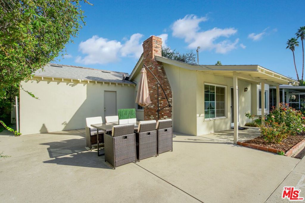 6207 Melba Avenue Property Photo 6