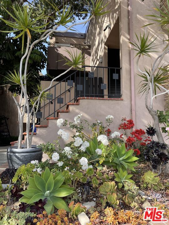 22343 Pacific Coast Highway 4 Property Photo 11