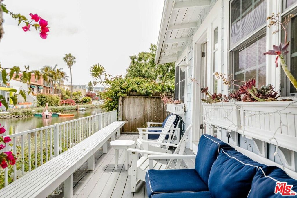 2323 Grand Canal Property Photo 3