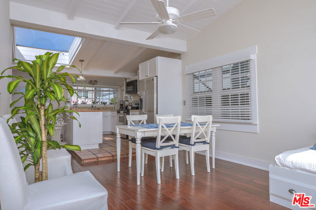 2323 Grand Canal Property Photo 10