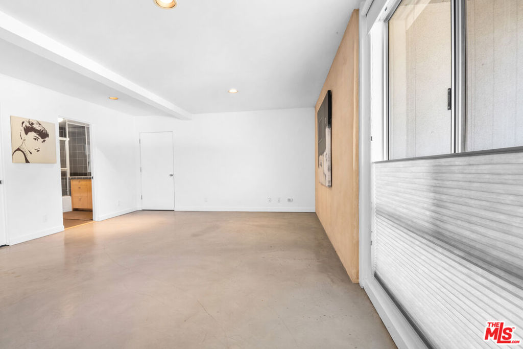 1127 Angelo Drive Property Photo 26