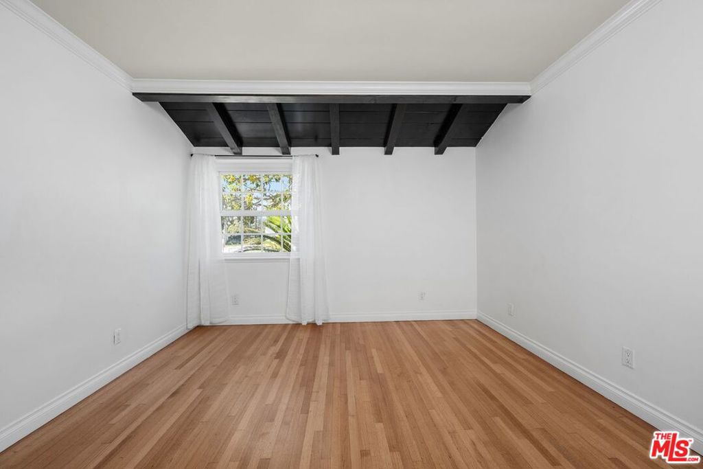6322 W 78th Place Property Photo 15