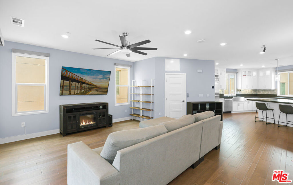 116 Catalyst Property Photo 19